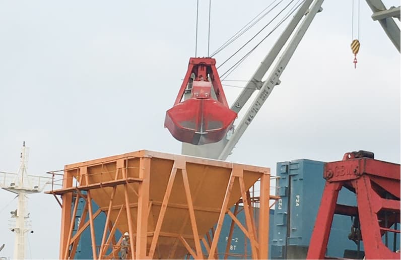 クレーン水切り